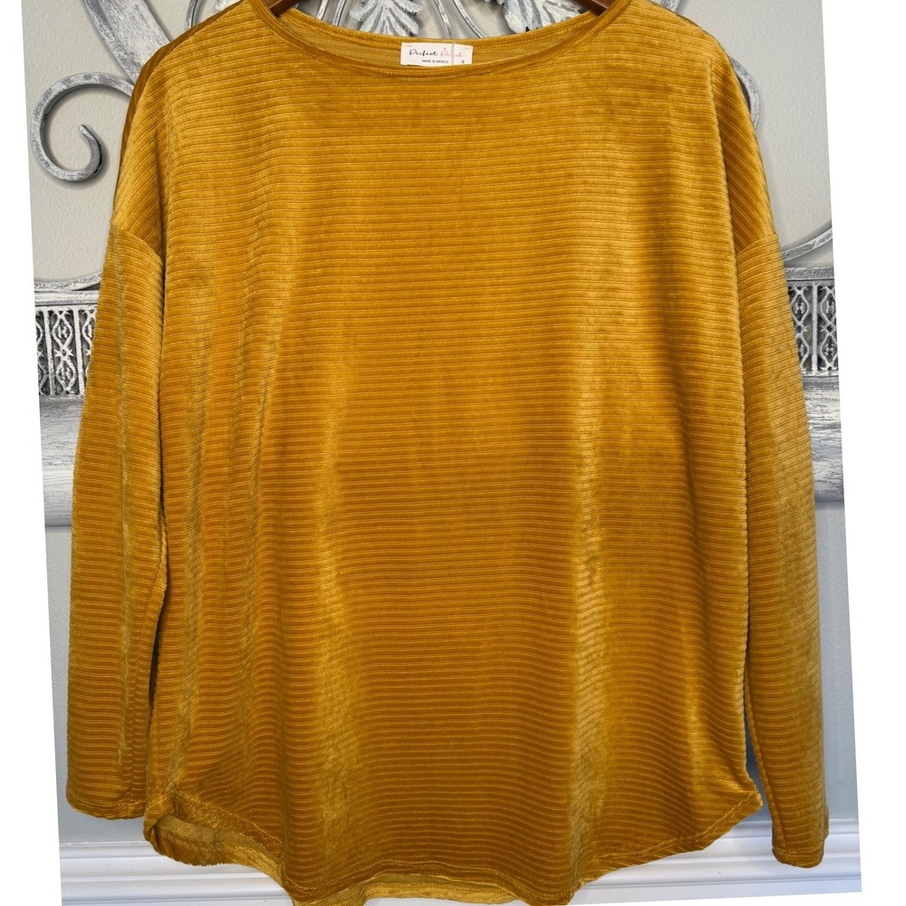 Perfect Peach Mustard Yellow Velvet Ribbed Boat Neck Top Size Small NWT